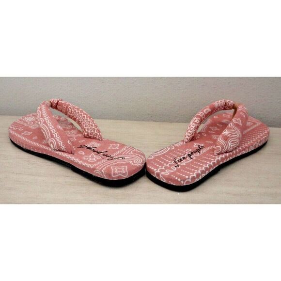 Free People Women's Sz 41 US 10-11 Pink & White Es Verdra Cotton Thong Sandals - Picture 15 of 16